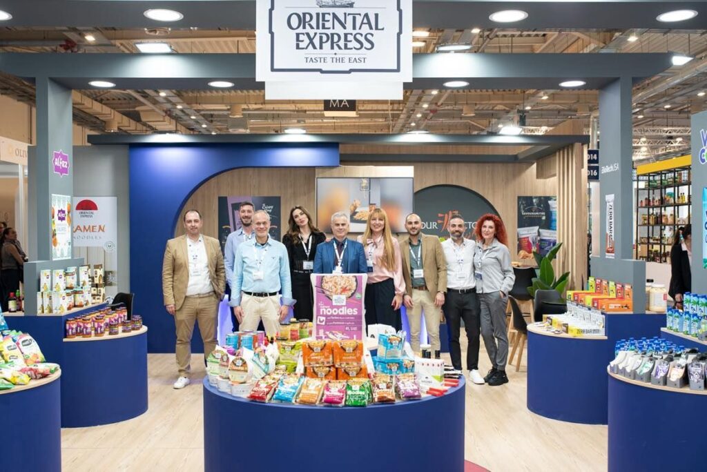 flavour, factory, flavourfactory, food, expo, team, Flavour Factory Ελλάδα, Έκθεση Τροφίμων & Ποτών, Food Expo 2025, Metropolitan Expo, γαστρονομικές τάσεις 2025, προϊόντα τροφίμων και ποτών, healthy snacking, διεθνή brands τροφίμων, λιανεμπόριο τροφίμων, νέες συνεργασίες Flavour Factory